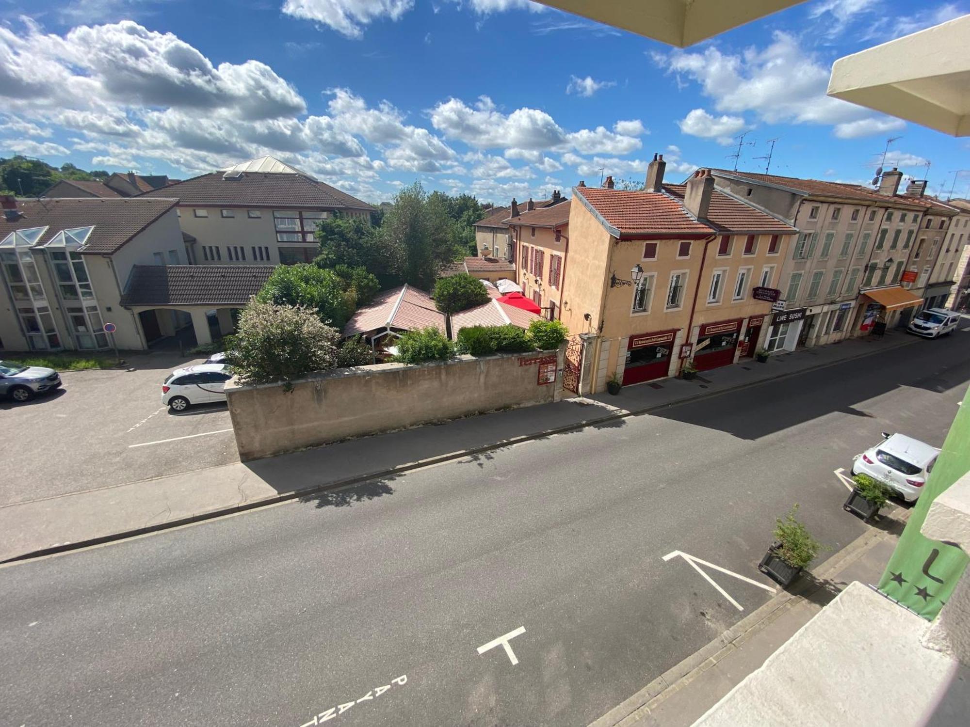 Hotel Bagatelle Pont-à-Mousson Buitenkant foto